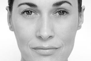 Близък план на женско лице