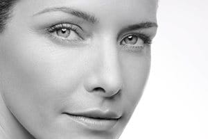 Преждевременно стареене на кожата